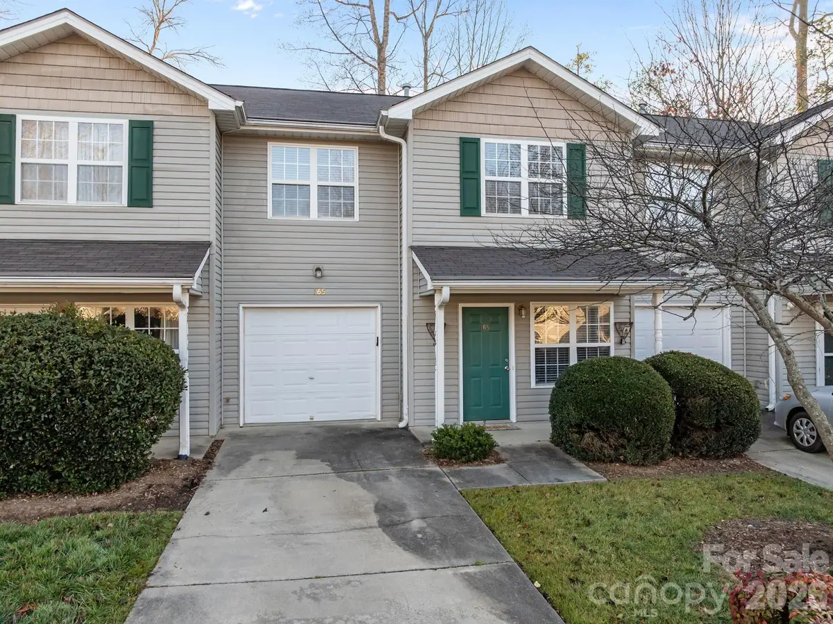 165 Wiltshire Circle, Fletcher, NC 28732 - Image #1