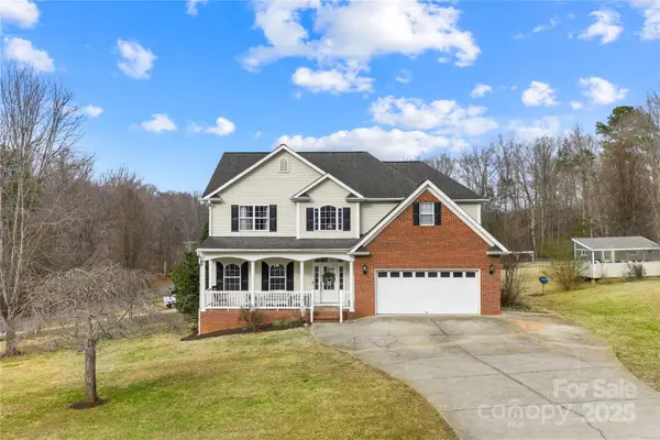 107 Dove Meadow Lane, Statesville, NC 28625