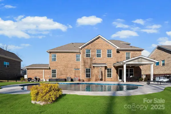 617 Brown Creek Drive, Weddington, NC 28104