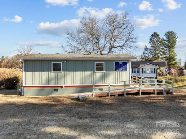 701 Dana Road, Hendersonville, NC 28792