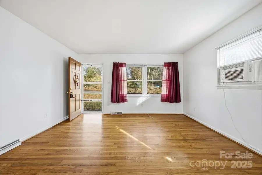 50 Huffman Road, Asheville, NC 28806 - Image #3