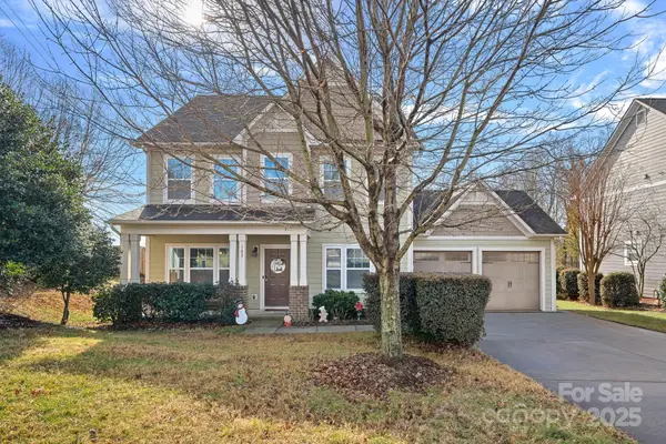 103 Hedgewood Drive, Mooresville, NC 28115