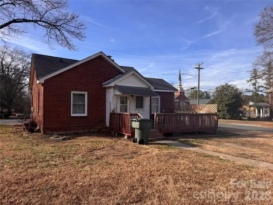 302 S Myrtle School Road, Gastonia, NC 28052 - Image #2