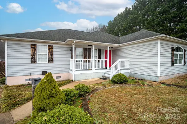 845 Meadow Hill Court, Lincolnton, NC 28092