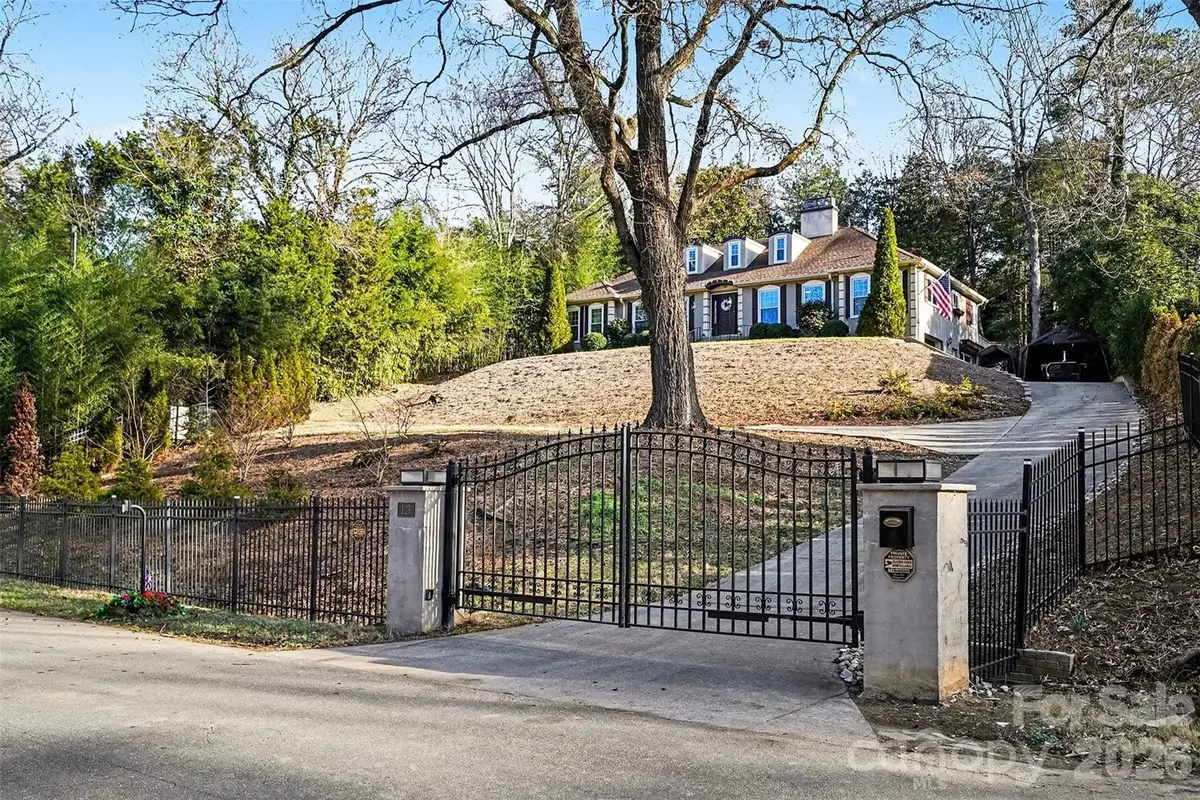 123 Old Bell Road, Charlotte, NC 28270 - Image #1