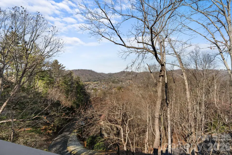 3302 Timber Trail, Asheville, NC 28804 - Image #3