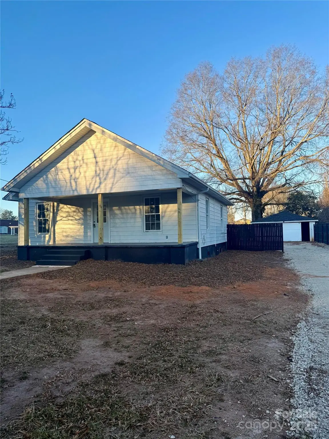 102 S Watterson Street, Kings Mountain, NC 28086 - Image #1