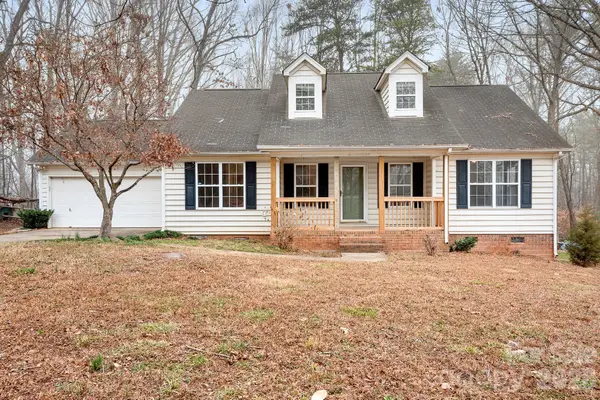177 Highland Woods Court, Denver, NC 28037