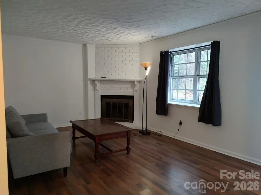 8510 Castle Pine Court, Charlotte, NC 28226 - Image #3