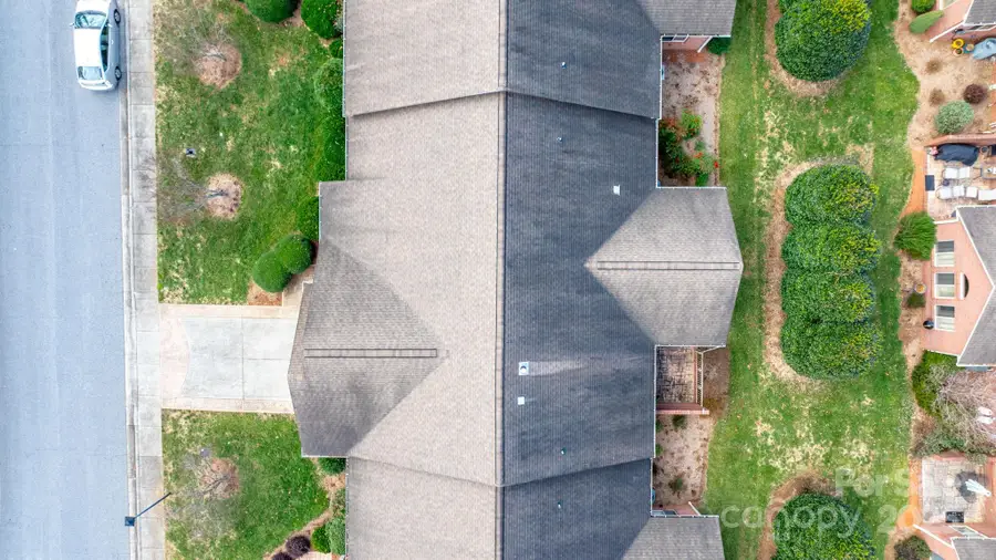 906 3rd Street Drive Ne, Conover, NC 28613 - Image #2