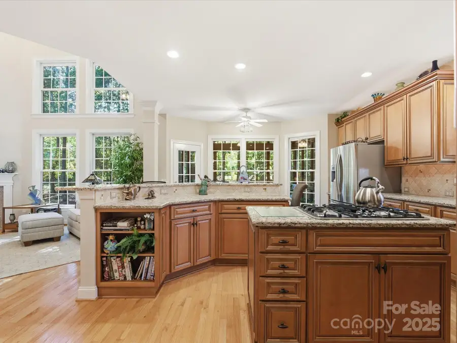 9421 Briarwick Lane, Charlotte, NC 28277 - Image #3