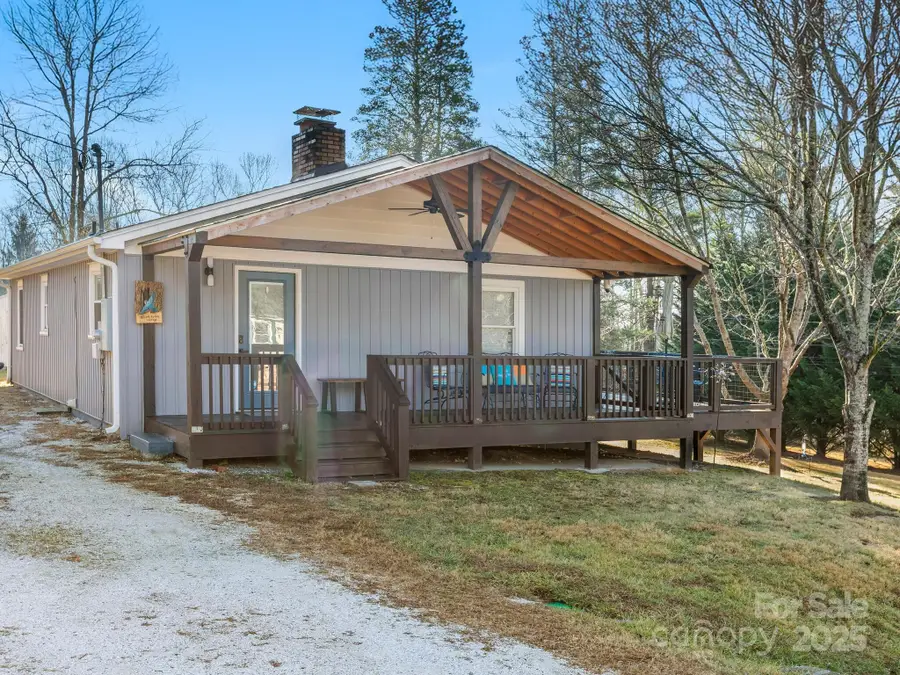 240 Norleon Avenue, Hendersonville, NC 28791 - Image #3