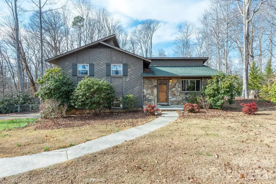 287 Liberty Road, Candler, NC 28715 - Image #2