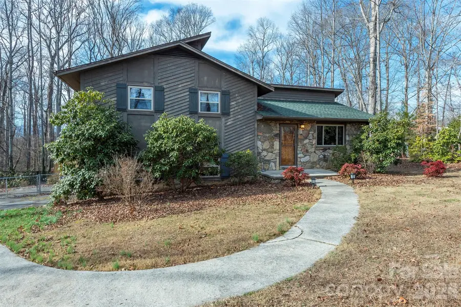 287 Liberty Road, Candler, NC 28715 - Image #3