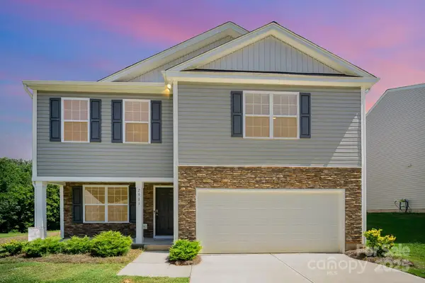2961 Sherrills Stream Drive, Sherrills Ford, NC 28673