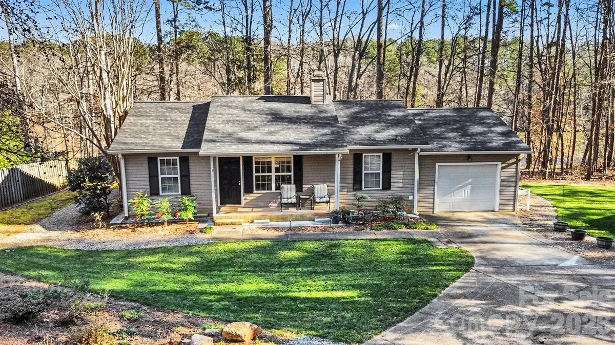 228 Creek View Road, Mooresville, NC 28117 - Image #1