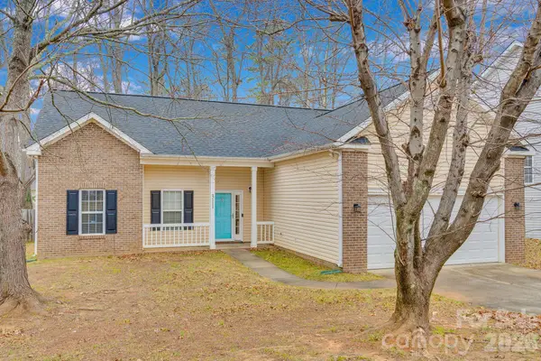 311 Margaret Kelly Court, Charlotte, NC 28216