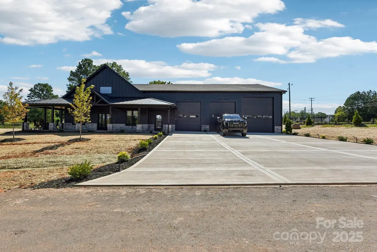 108 Winners Circle #5, Mooresville, NC 28117 - Image #1