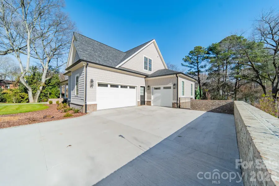 3319 Gresham Place, Charlotte, NC 28211 - Image #3