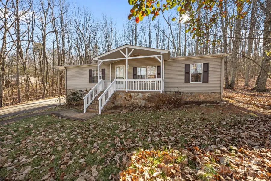 5043 Pebble Stone Road, Maiden, NC 28650 - Image #2