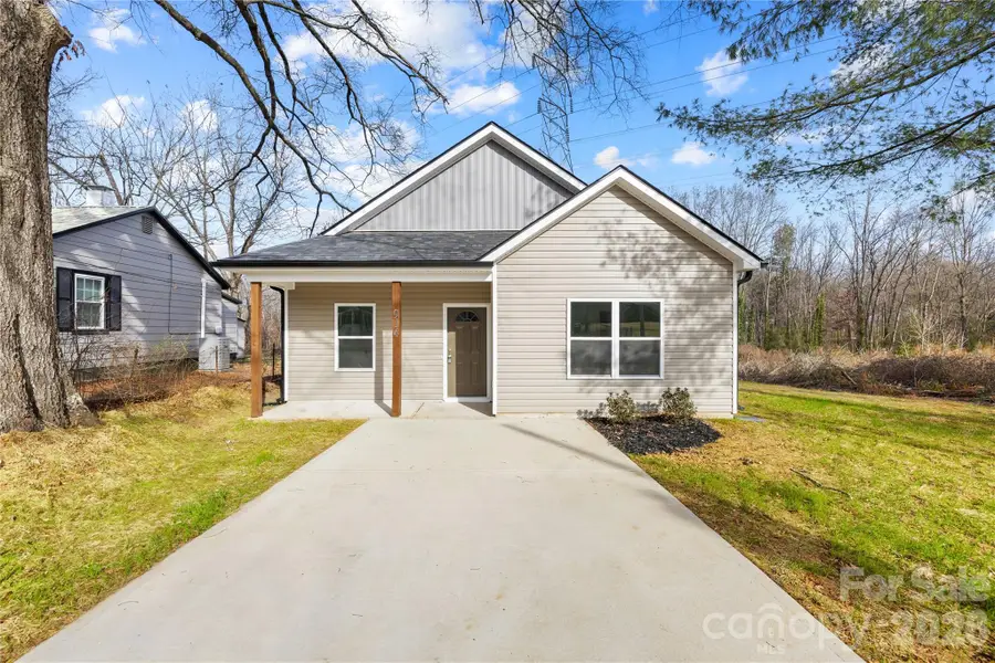 914 Wilmington Avenue, Statesville, NC 28677 - Image #2