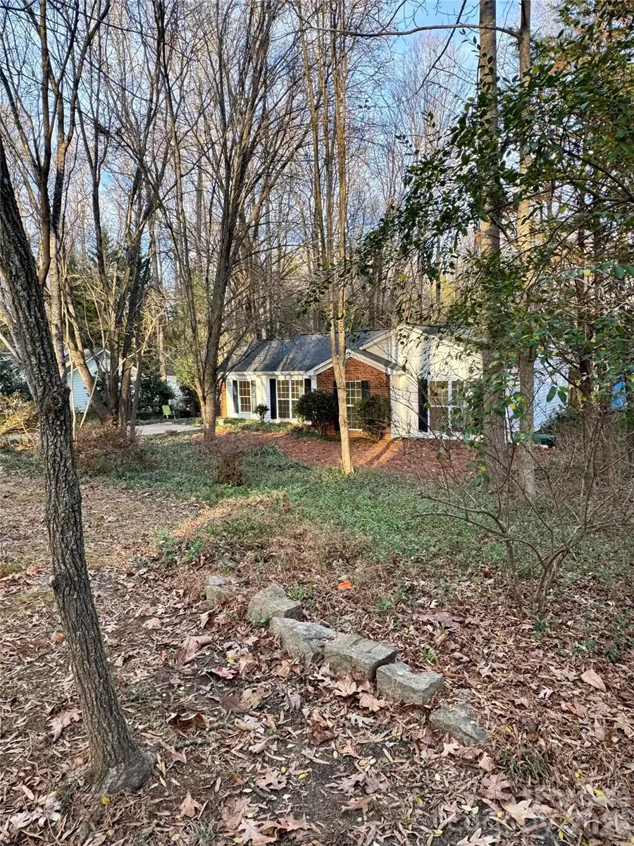 3823 Wonderland Drive, Matthews, NC 28104 - Image #2