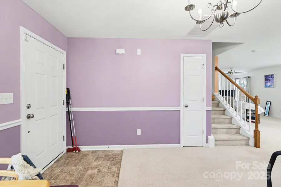 4022 Linsbury Court, Charlotte, NC 28213 - Image #2