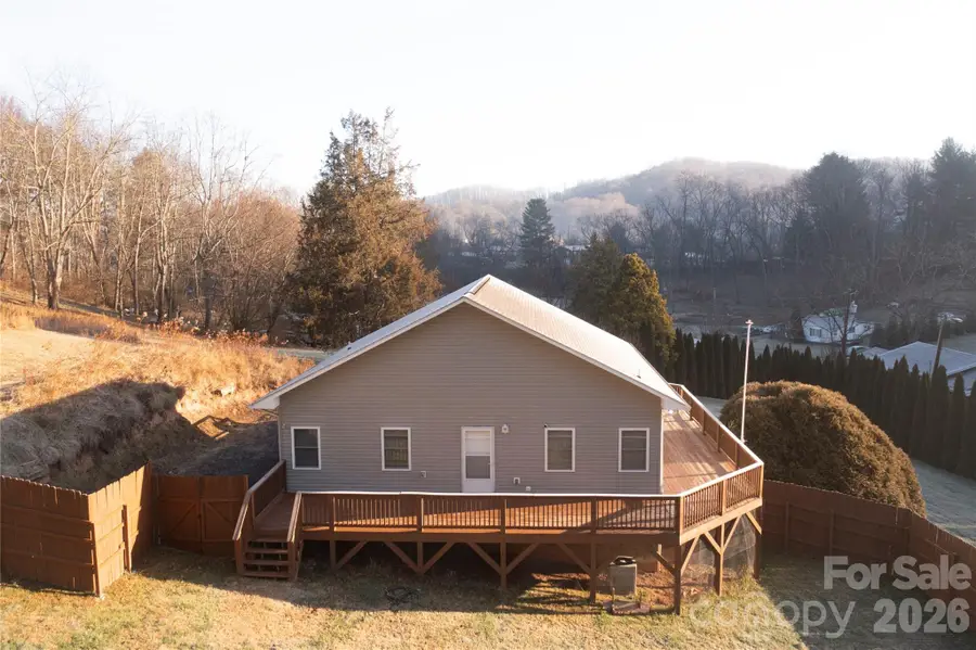 250 Duckett Cove Road, Waynesville, NC 28786 - #3