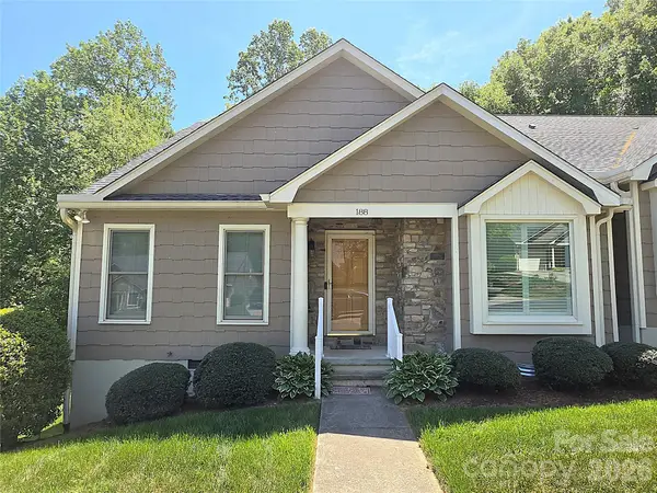 188 39th Avenue Court Nw, Hickory, NC 28601