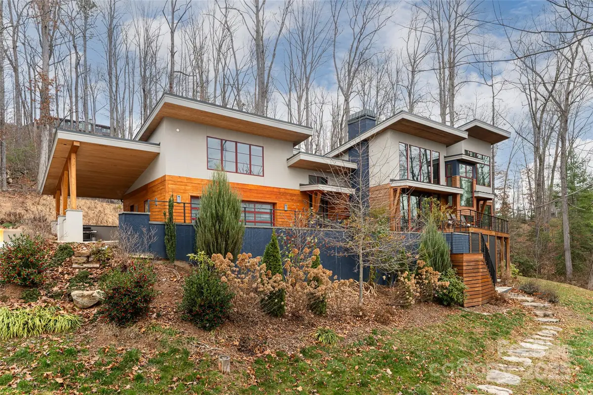 42 Towering Oaks Lane, Asheville, NC 28805 - Image #1