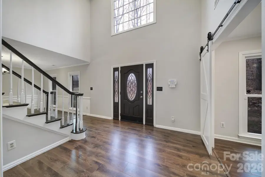 5026 Spicebush Court, Charlotte, NC 28215 - Image #2