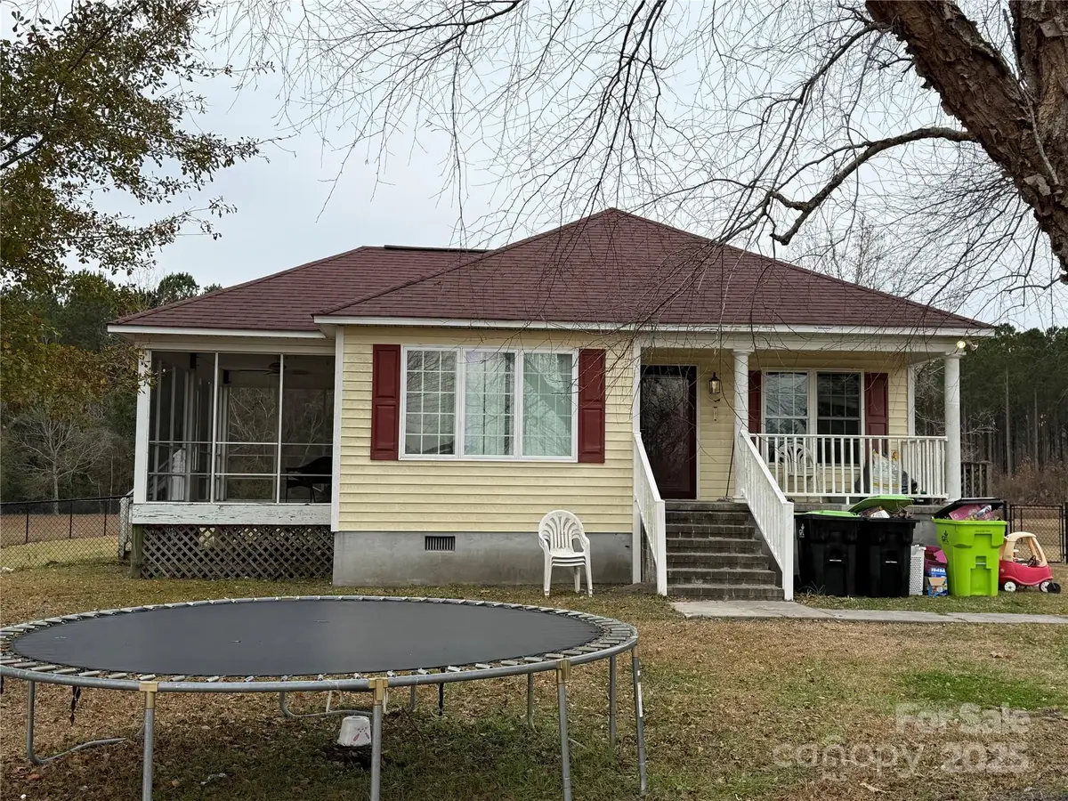 125 Brown Avenue, Cove City, NC 28523 - Image #1