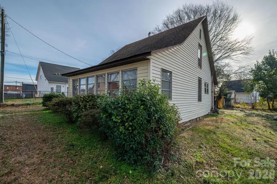606 Frank Street, Cherryville, NC 28021 - Image #2