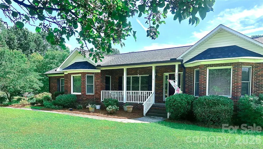 135 Jefferson Street, Kannapolis, NC 28081 - Image #2
