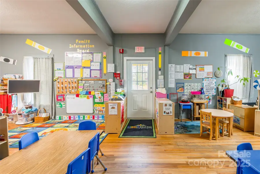 547 N Oakland Avenue, Statesville, NC 28677 - Image #3