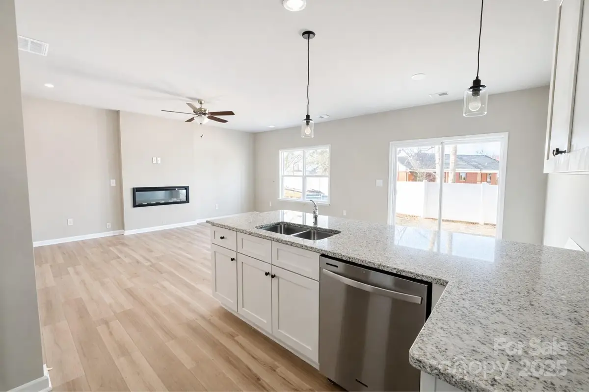 4729 Muskogee Drive, Charlotte, NC 28212 - Image #1