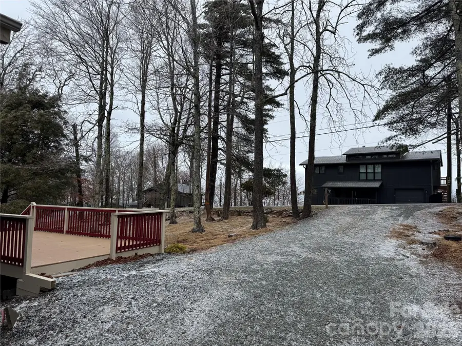 105 Pinnacle Ridge Road, Beech Mountain, NC 28604 - Image #3