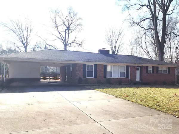 432 Virginia Avenue, Statesville, NC 28677