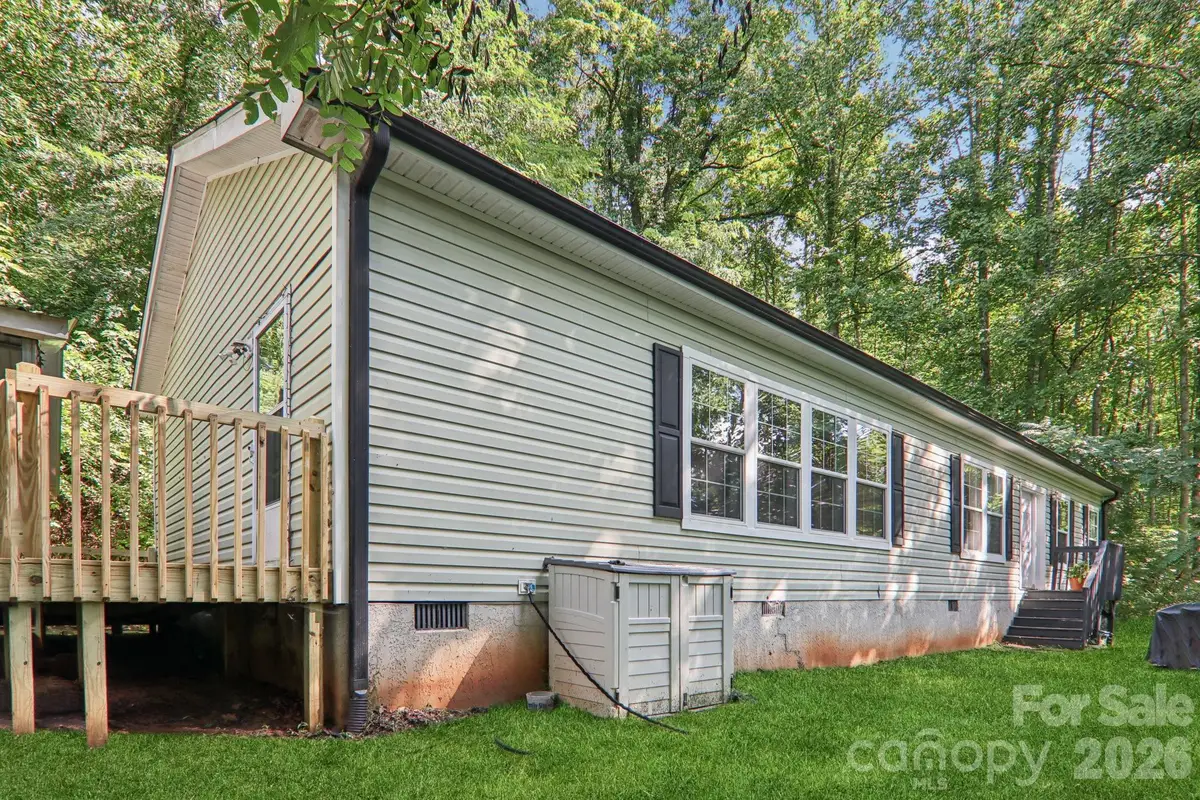 342 Hookers Gap Road, Candler, NC 28715 - Image #1