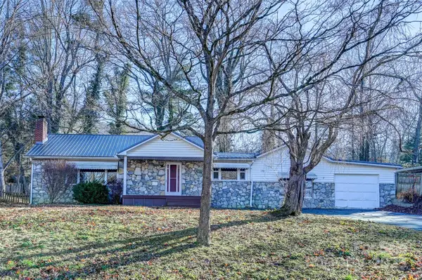 170 Birch Lane, Arden, NC 28704