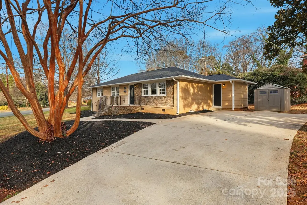 4937 Vincent Lane, Charlotte, NC 28210 - Image #1