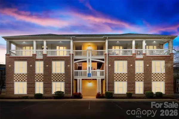 706 Northeast Drive, Davidson, NC 28036