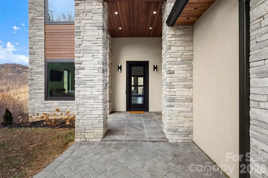 22 Chesten Mountain Drive, Asheville, NC 28803 - Image #3