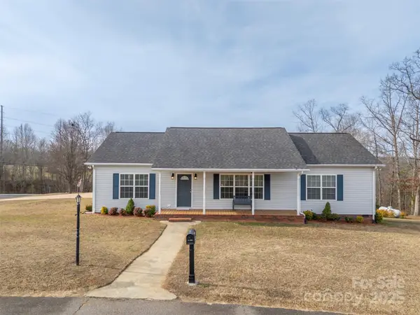123 N Cul De Sac Street, Forest City, NC 28043