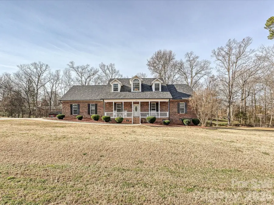 1620 Bennington Drive Nw, Concord, NC 28027 - Image #3