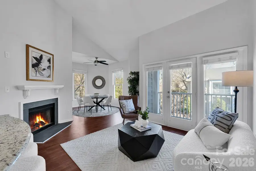 300 S Cedar Street, Charlotte, NC 28202 - Image #3