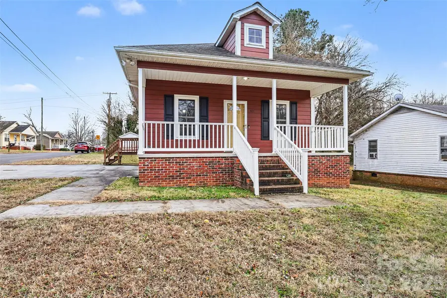 611 Tussey Street, Lexington, NC 27292 - Image #2