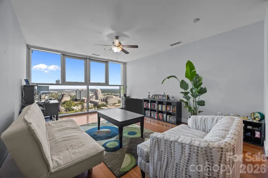 333 W Trade Street #2603, Charlotte, NC 28202 - Image #3