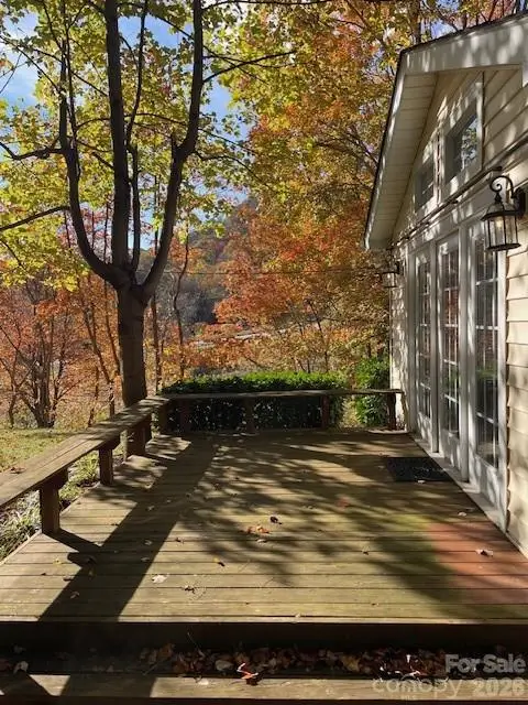 271 Wiggins Road, Candler, NC 28715 - Image #2