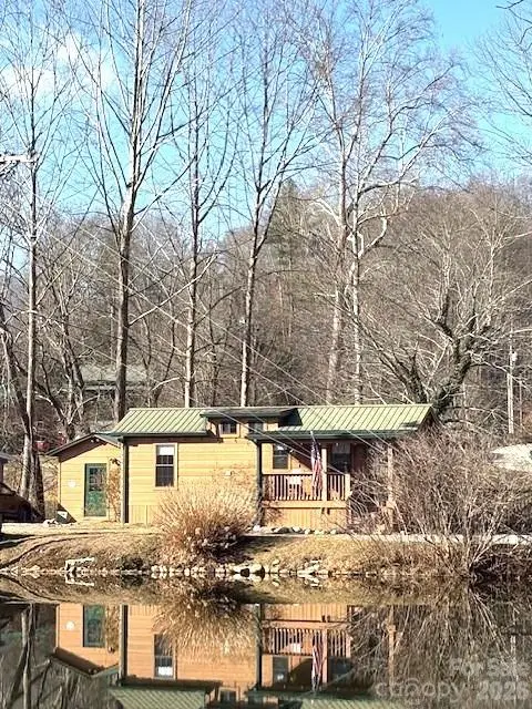 129 Mallard Loop, Waynesville, NC 28785 - Image #1